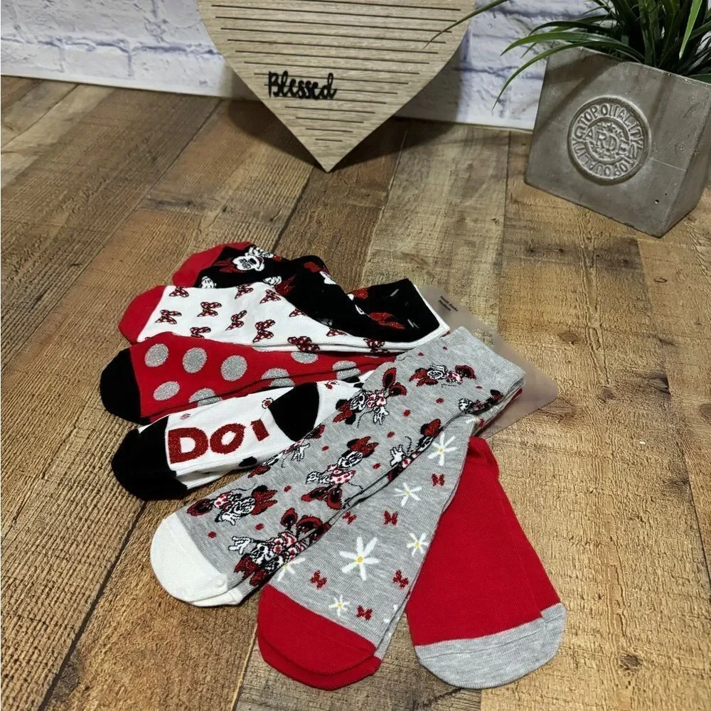 Disney Parks Minnie Mouse Socks 7 Pair YOUTH medium NWT